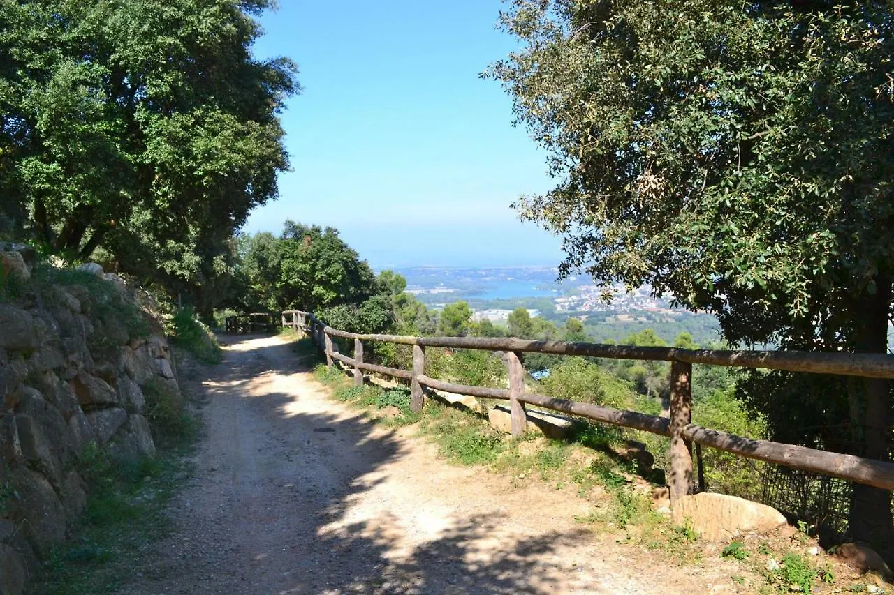 Can Serrallonga Camos  0*, Camos (Catalonia)